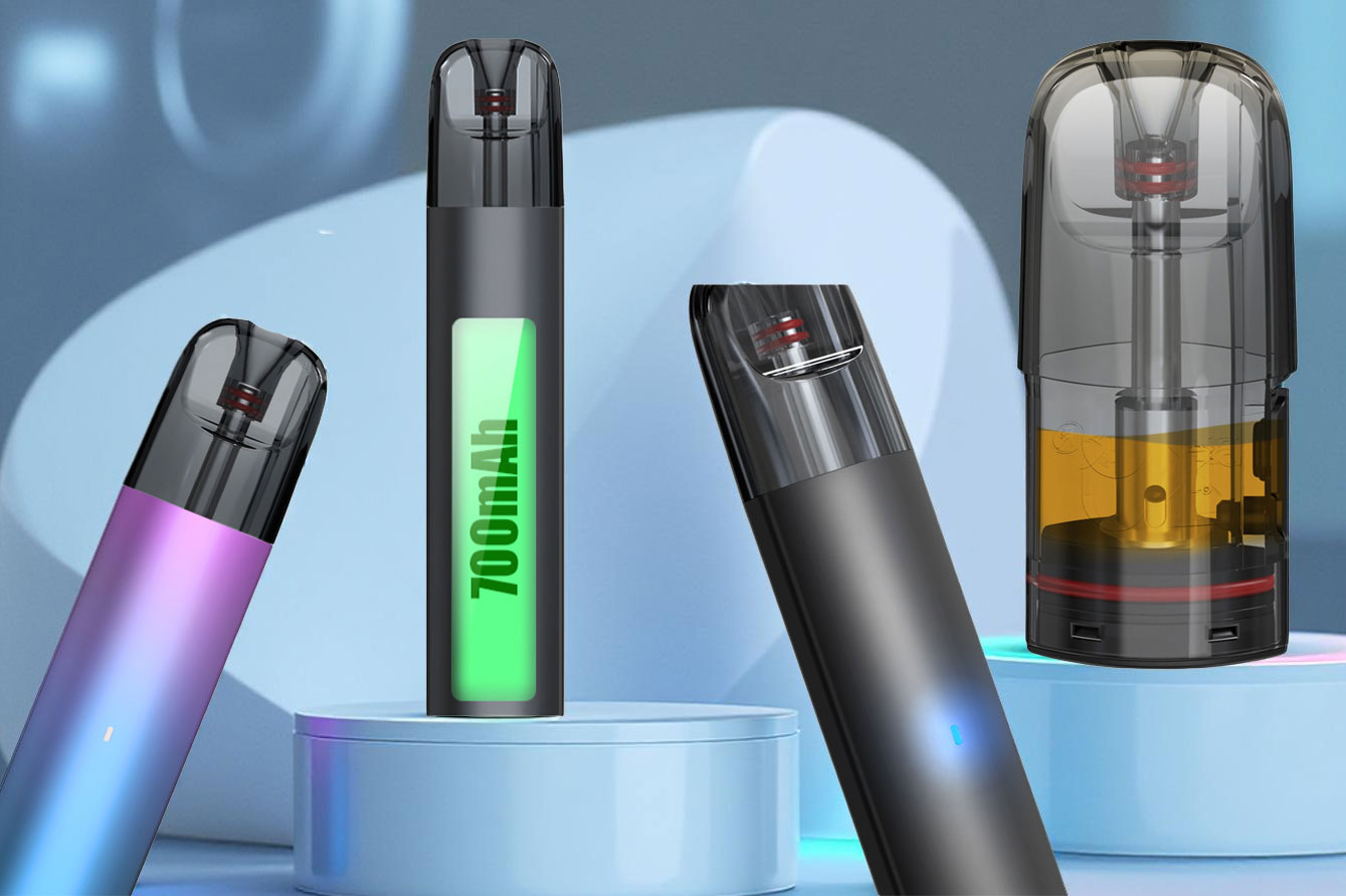 Image of the SMOK Solus Pod Kit, emphasizing its sleek, portable design. The device is highlighted by its draw-activated firing mechanism and the visual feedback of the 'breathing' LED light indicator. Key internal specifications include the 700mAh integrated battery and the 3mL e-liquid pod capacity