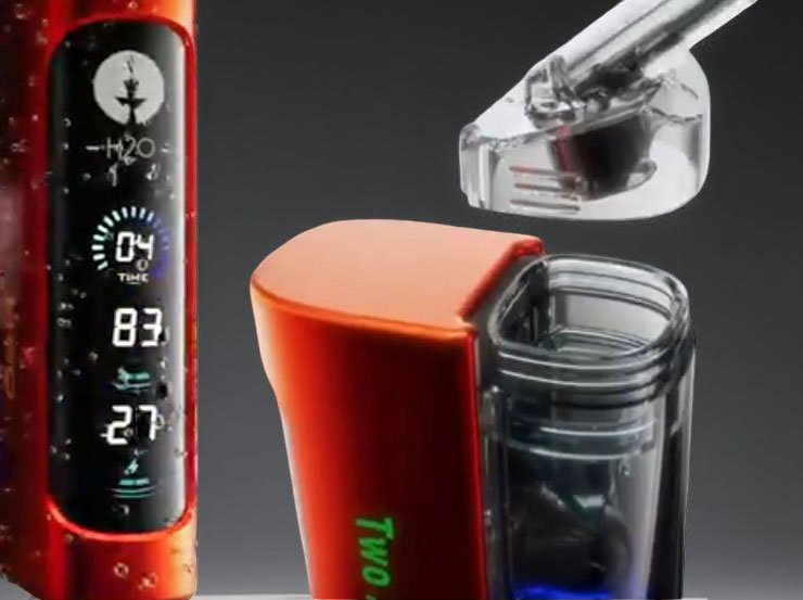 A dual-feature product image showing the high-tech interface on the left—an LED display screen active with battery and e-juice levels—and a practical maintenance view on the right, featuring a close-up of the water reservoir with the mouthpiece removed to reveal the refill port for beverages or cleaning.